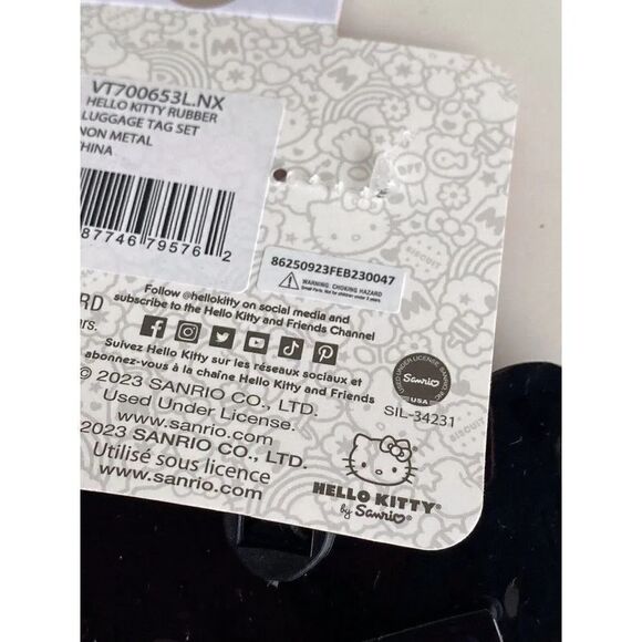 2 Piece HELLO KITTY SANRIO RUBBER SCHOOL ID BACKPACK LUGGAGE BAG TAGS SET New - Picture 13 of 13